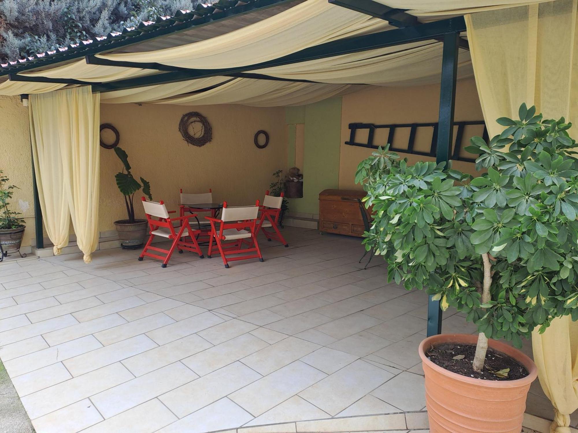 Vicky'S Place,Near Athens Airport Koropi Exterior photo